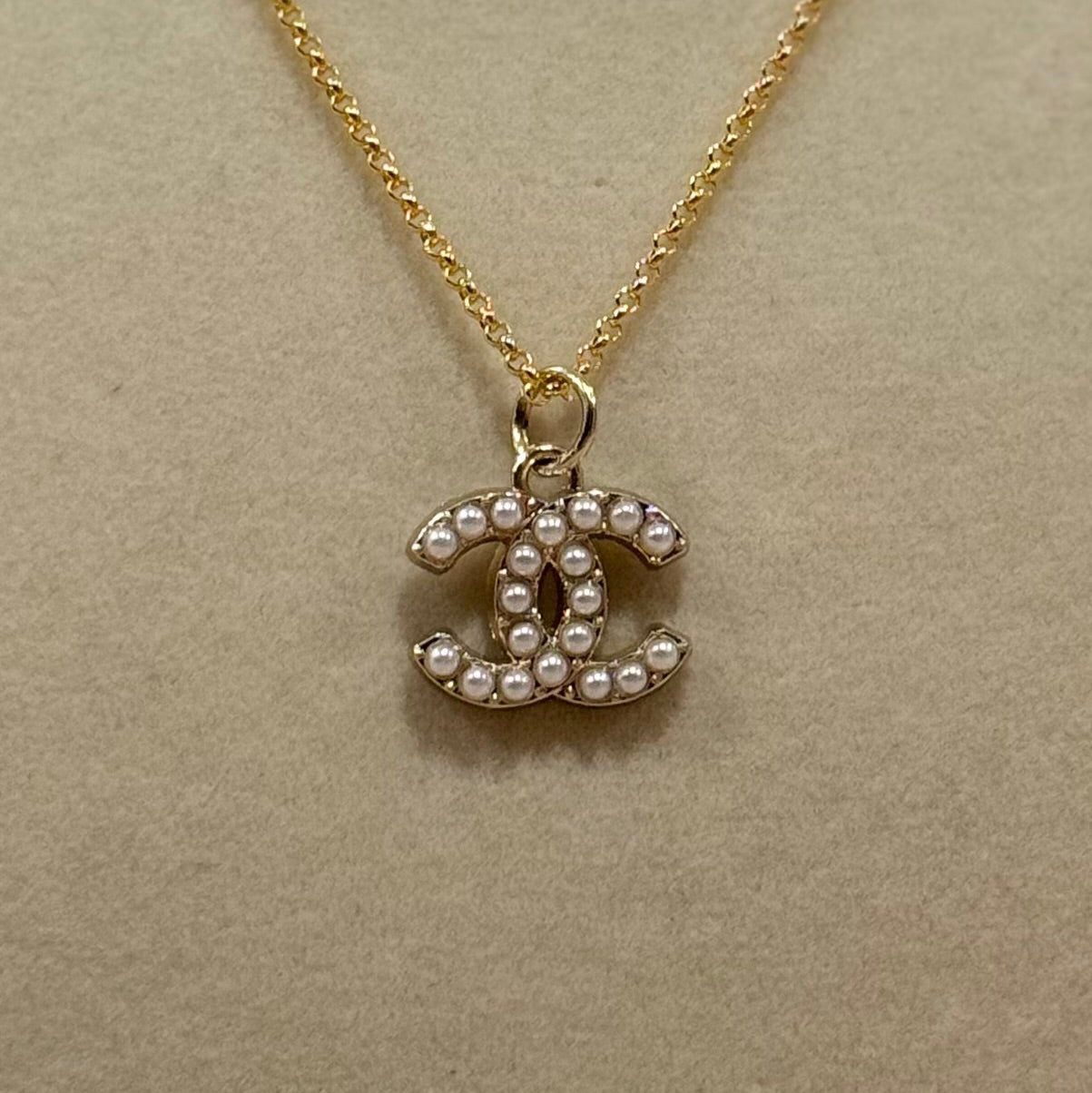CC Pearls Gold Necklace
