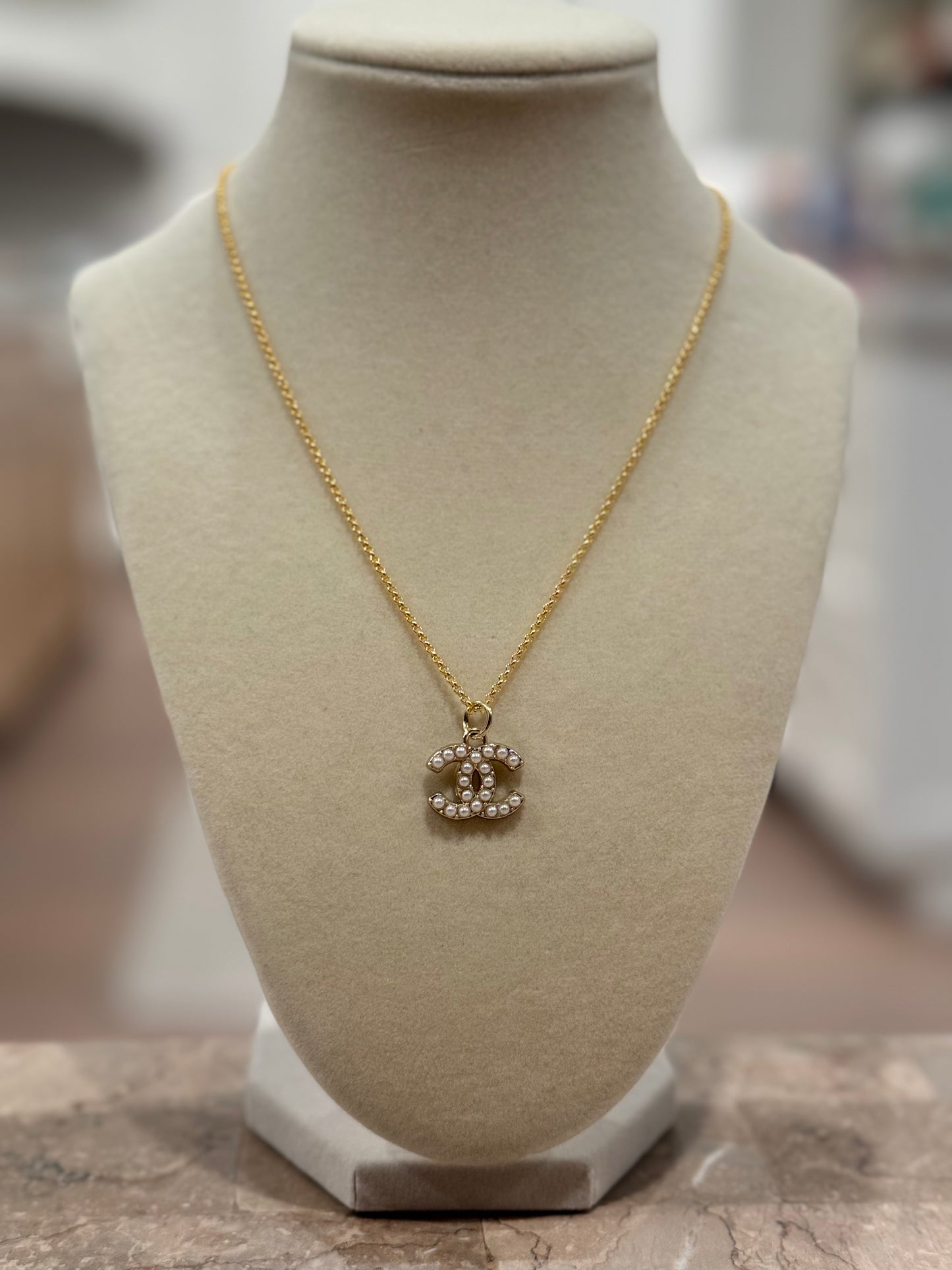 CC Pearls Gold Necklace